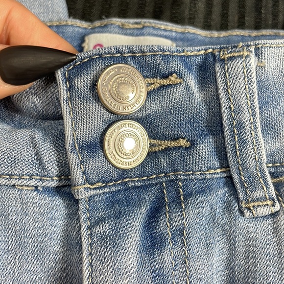 Ladies size 5 light colored jeans - Picture 7 of 11